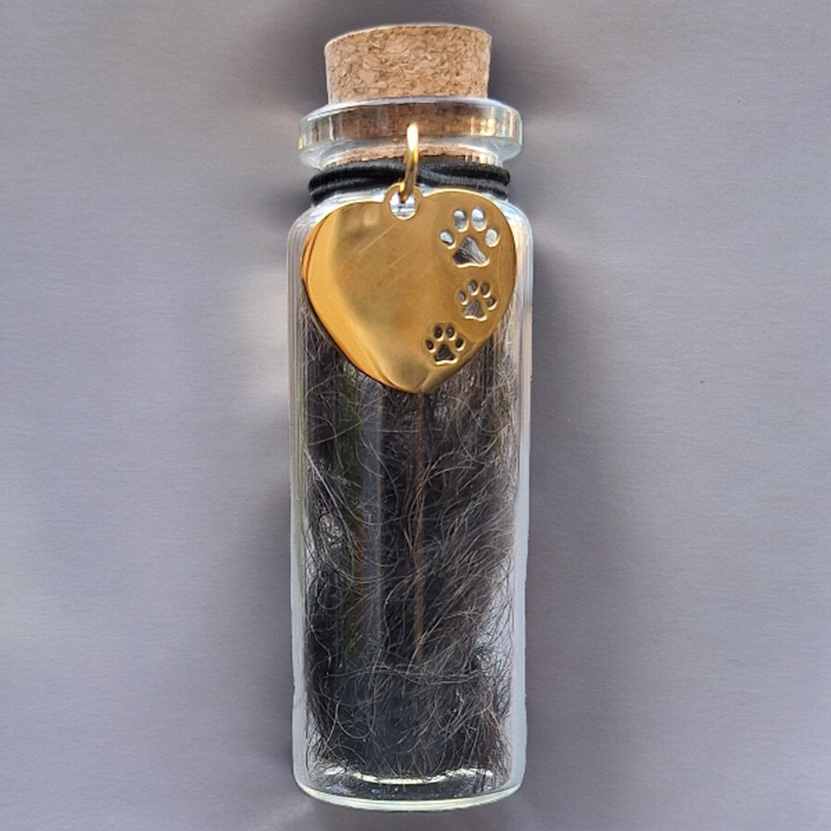 memorial flesje voor kat of hond, gedenkflacon, herinnering aan kat of hond, bewaren plukjes vacht van kat of hond