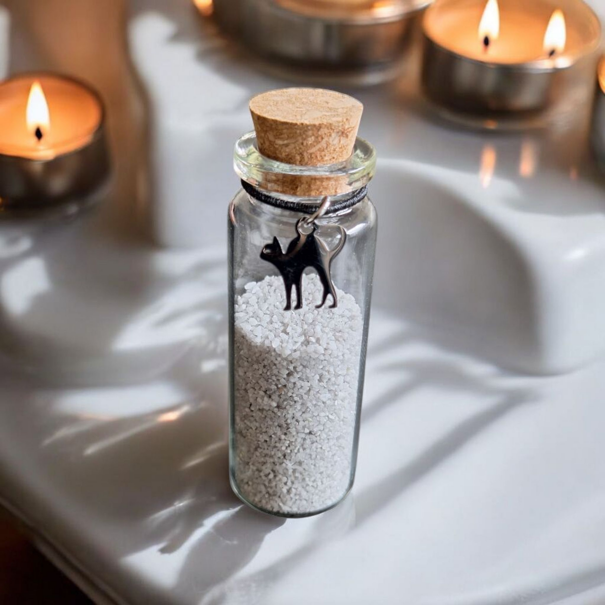 memorial fles voor kat, gedenkflacon, herinnering kat, aandenken voor kat, bewaren plukjes vacht, gedenkflesje voor kat