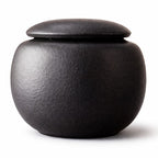 Honden urn in het zwart