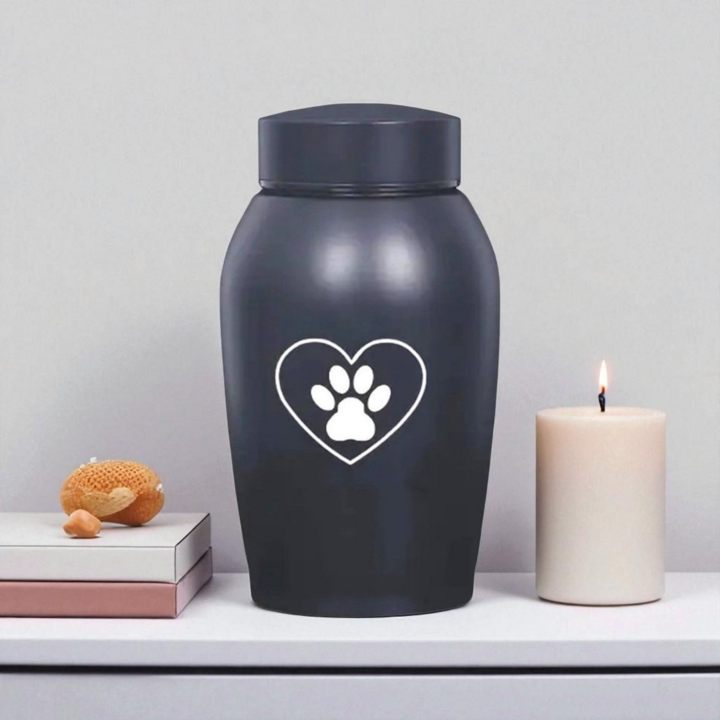 Zwarte RVS Urn met hart en pootafdruk - 500 ML