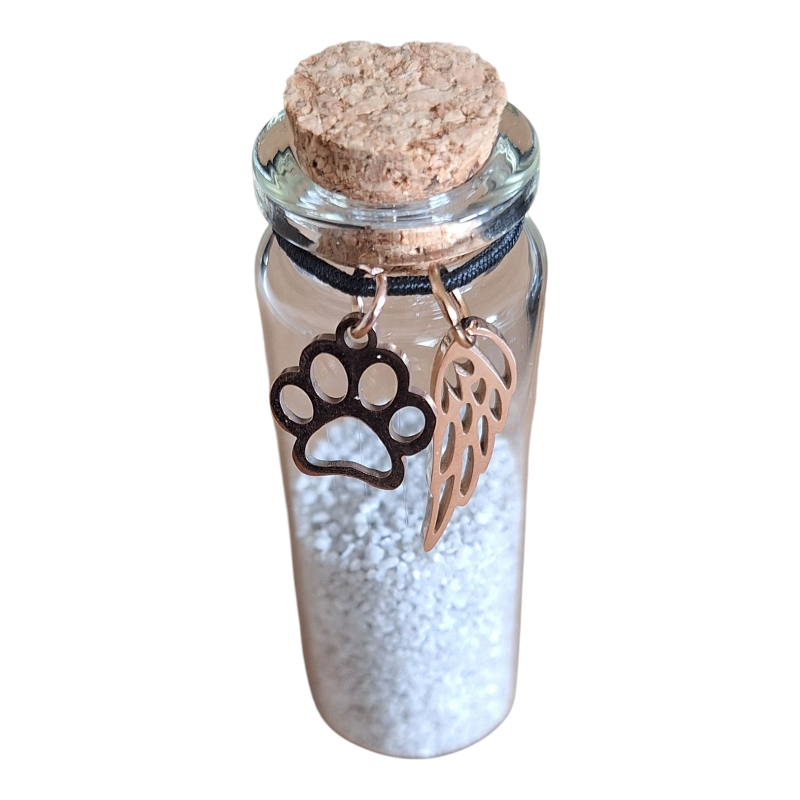 Stijlvol memorial flesje voor as van overleden huisdier 