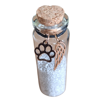 Stijlvol memorial flesje voor as van overleden huisdier 