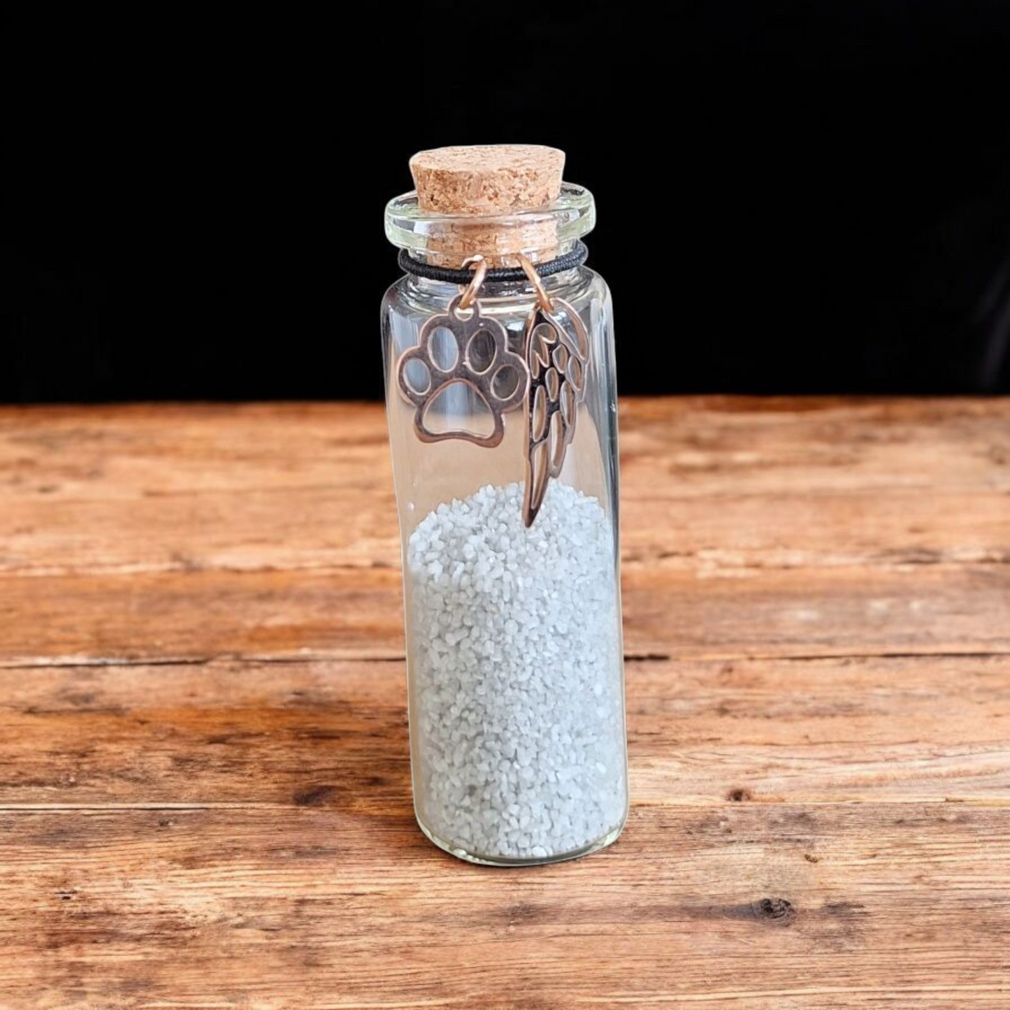 Stijlvol memorial flesje voor as van overleden huisdier 