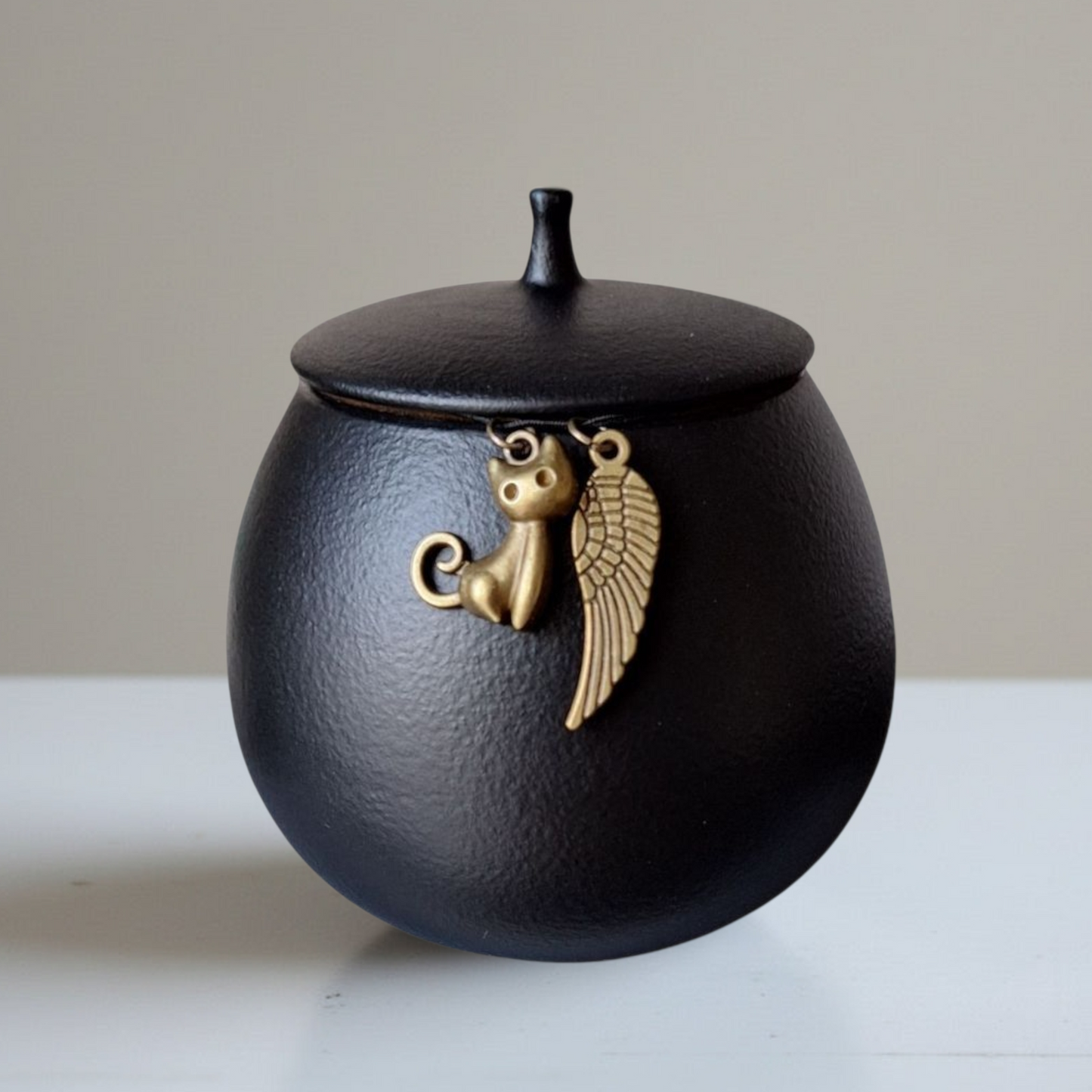 Miniurne mit Erinnerungsanhängern - 200 ml - Hund und Katze